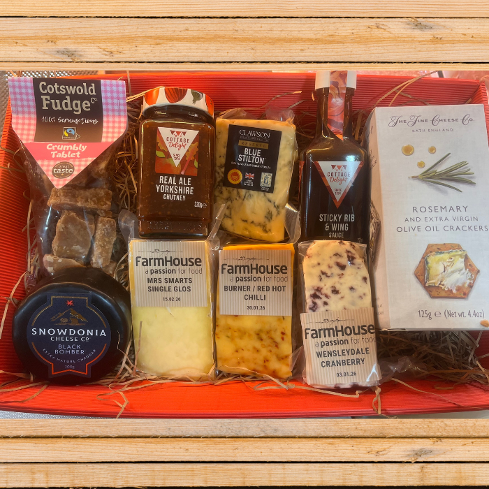 Hamper - Cheese, Chutney & Crackers Farmhouse Deli & Cafe Farmhouse Deli & Cafe