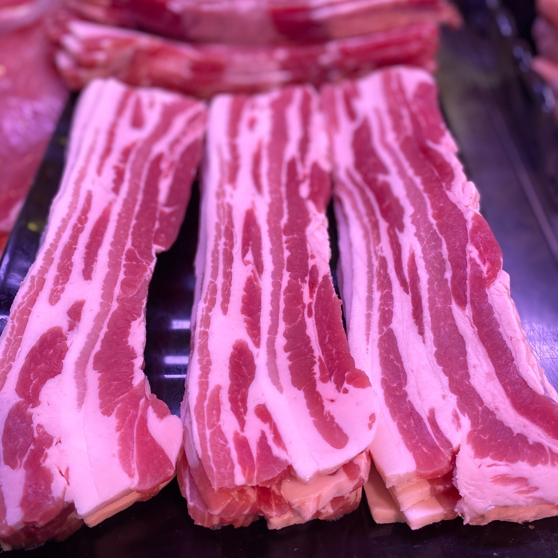 Dry-cured Streaky Bacon - Farmhouse Deli
